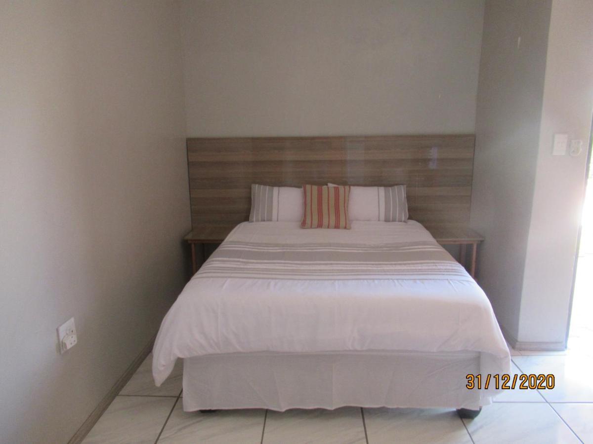 Pab-Love Guest House Kuruman Dış mekan fotoğraf