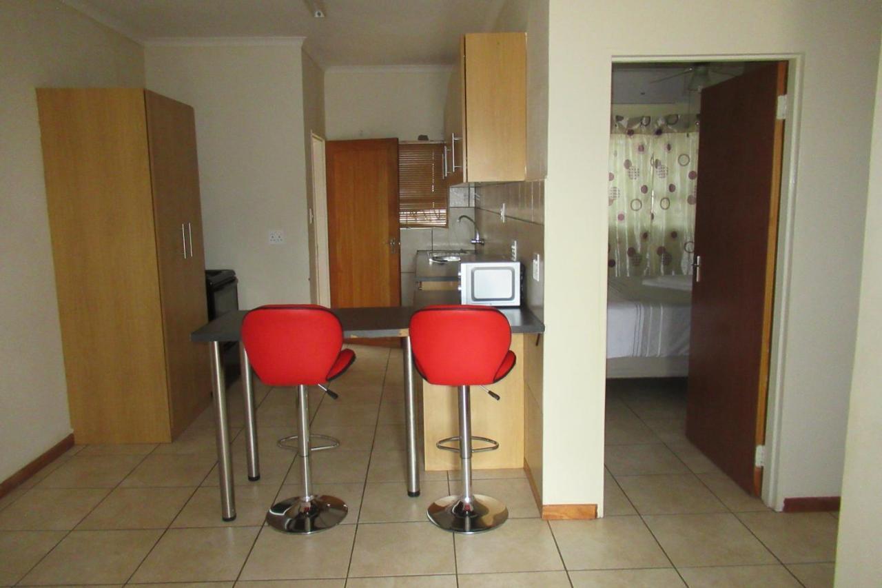Pab-Love Guest House Kuruman Dış mekan fotoğraf