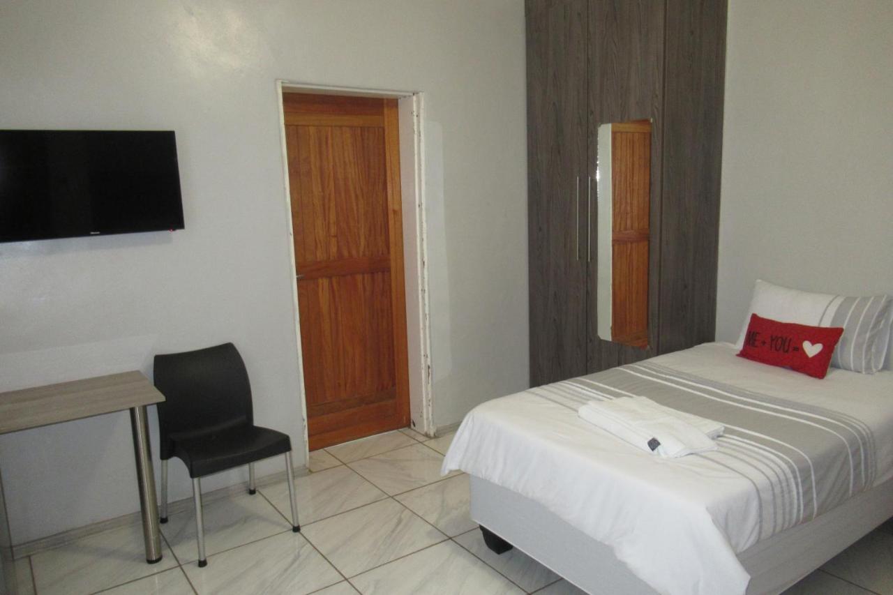 Pab-Love Guest House Kuruman Dış mekan fotoğraf