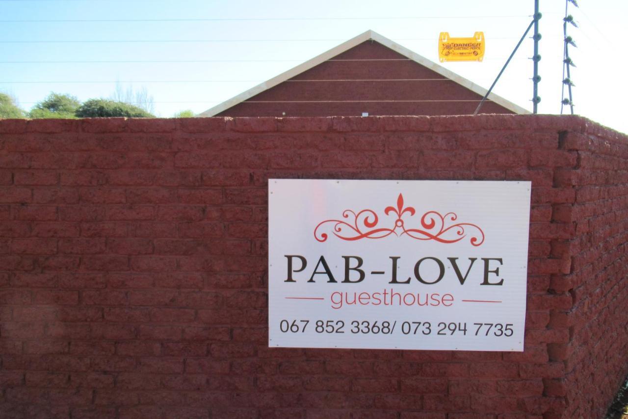 Pab-Love Guest House Kuruman Dış mekan fotoğraf