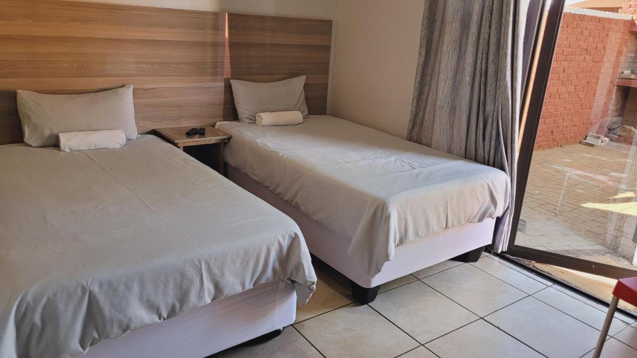 Pab-Love Guest House Kuruman Dış mekan fotoğraf