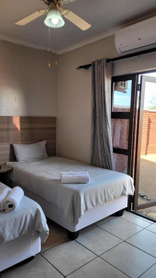 Pab-Love Guest House Kuruman Dış mekan fotoğraf