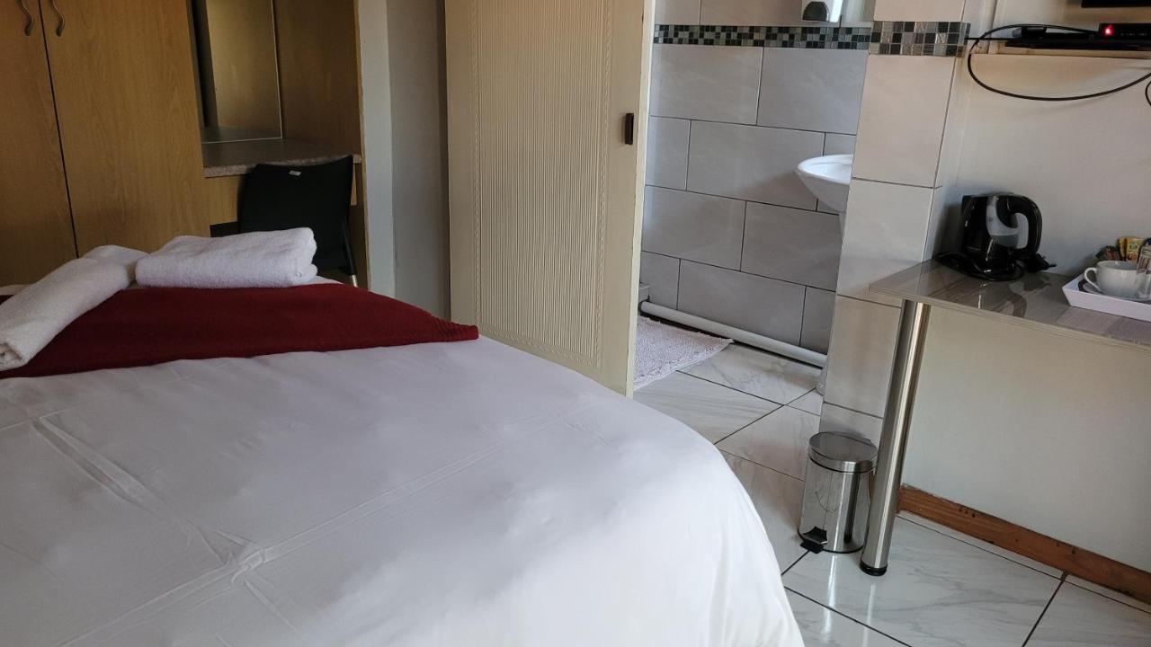 Pab-Love Guest House Kuruman Dış mekan fotoğraf
